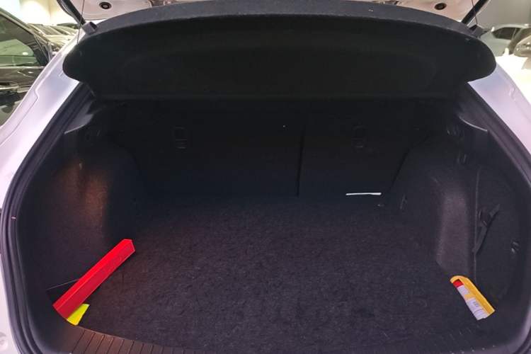 Used Mazda CX-4 2021 2.0L Automatic Two-Wheel Drive Blue Sky Exploration Edition Trunk