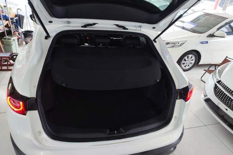Used Mazda CX-4 2021 2.0L Automatic Two-Wheel Drive Blue Sky Luxury Edition Trunk