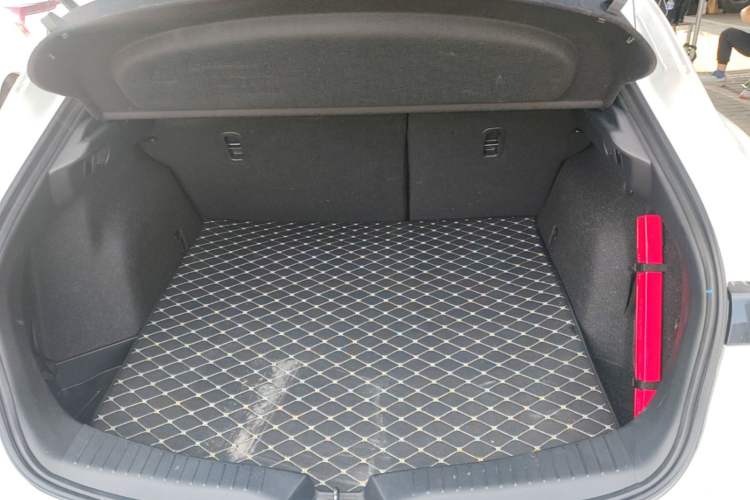 Used Mazda CX-4 2021 2.0L Automatic Two-Wheel Drive Blue Sky Dynamic Edition Trunk