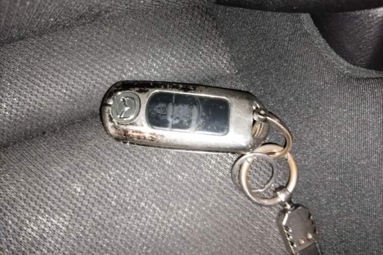 Used Mazda CX-4 2021 2.0L Automatic Two-Wheel Drive Blue Sky Dynamic Edition Vehicle Key