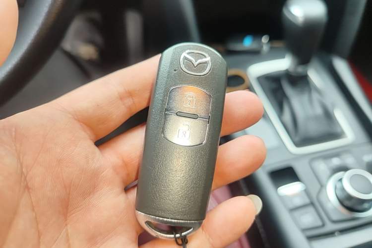 Used Mazda CX-4 2021 2.0L Automatic Two-Wheel Drive Blue Sky Dynamic Edition Vehicle Key