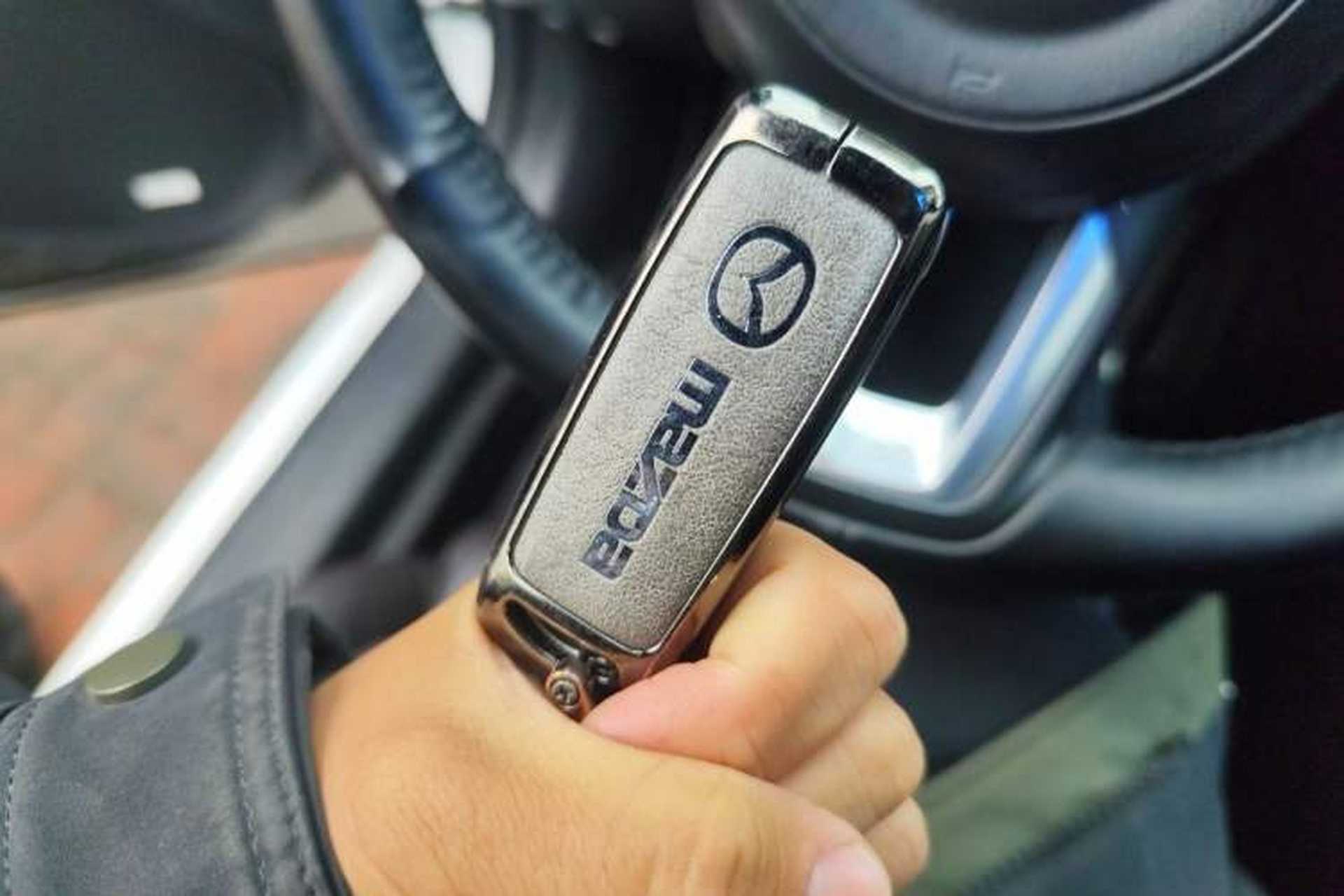 Used Mazda CX-4 2021 2.0L Automatic Two-Wheel Drive Blue Sky Luxury Edition Vehicle Key