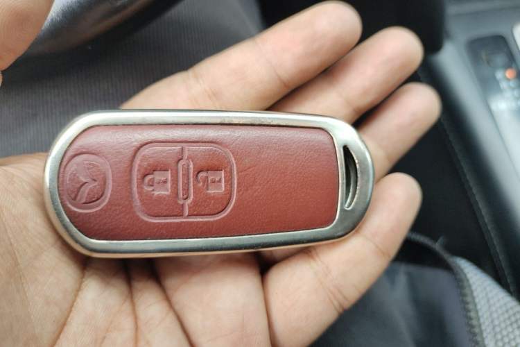 Used Mazda CX-4 2021 2.0L Automatic Two-Wheel Drive Blue Sky Dynamic Edition Vehicle Key