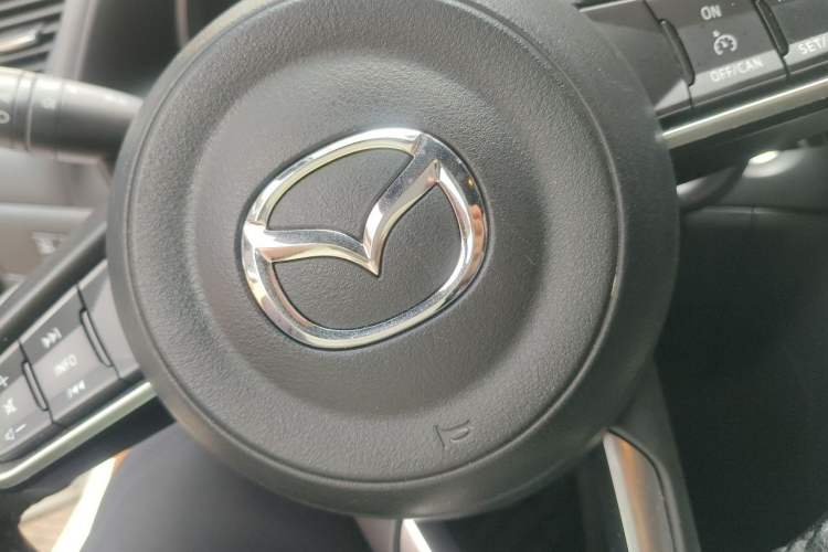 Used Mazda CX-4 2021 2.0L Automatic Two-Wheel Drive Blue Sky Dynamic Edition Vehicle Key