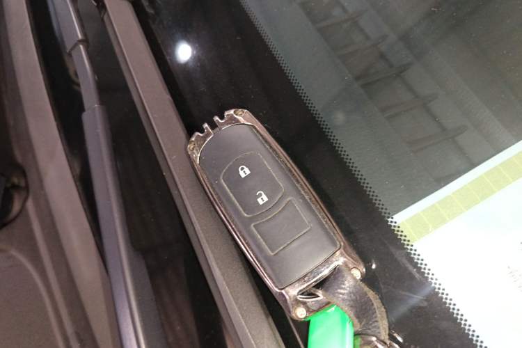 Used Mazda CX-4 2021 2.0L Automatic Two-Wheel Drive Blue Sky Exploration Edition Vehicle Key