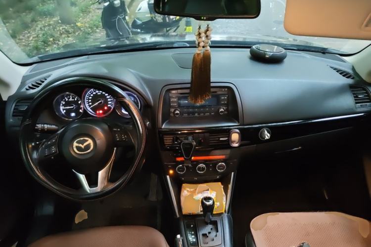Used Mazda CX-5 2012 2.0L Four-Wheel Drive Deluxe Edition Center Console