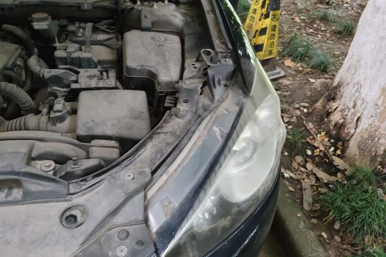 Used Mazda CX-5 2012 2.0L Four-Wheel Drive Deluxe Edition Engine Bay Left