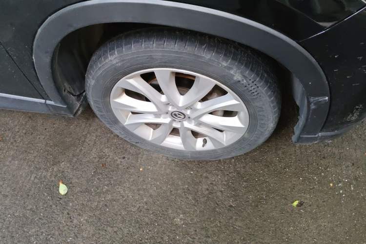 Used Mazda CX-5 2012 2.0L Four-Wheel Drive Deluxe Edition Right Front Wheel Hub