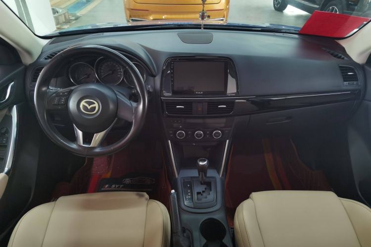 Used Mazda CX-5 2012 2.0L Two-Wheel Drive Comfort Edition Interior 3