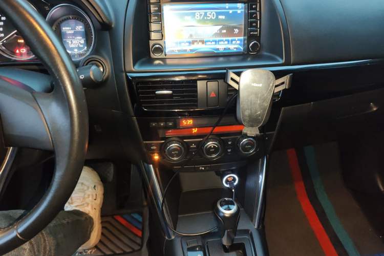 Used Mazda CX-5 2012 2.0L Two-Wheel Drive Comfort Edition Audio And AC Panel