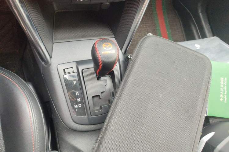 Used Mazda CX-5 2012 2.0L 4x4 Luxury Edition Gear Lever