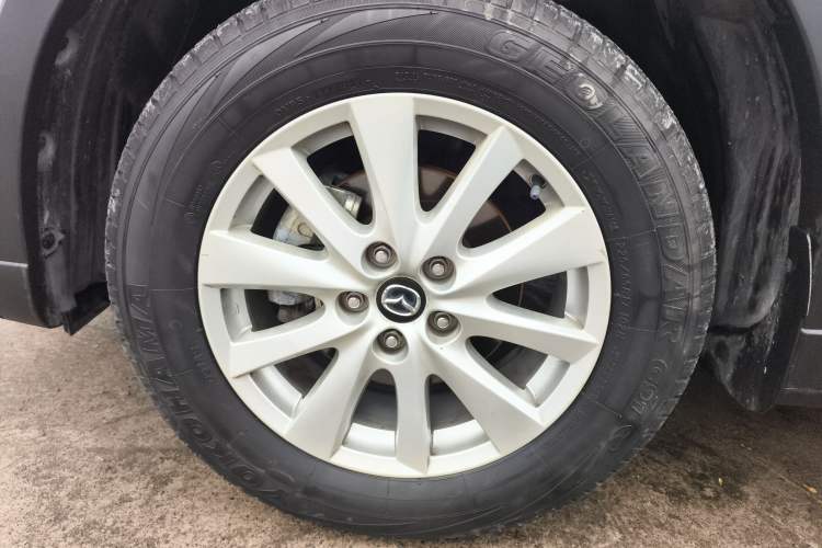 Used Mazda CX-5 2012 2.0L Two-Wheel Drive Comfort Edition Exterior 4