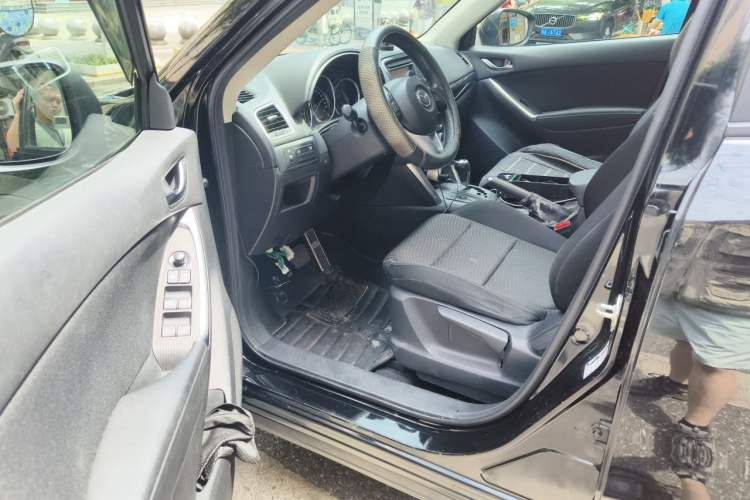 Used Mazda CX-5 2013 2.0L Automatic 4x4 Elite Version Driver Seat