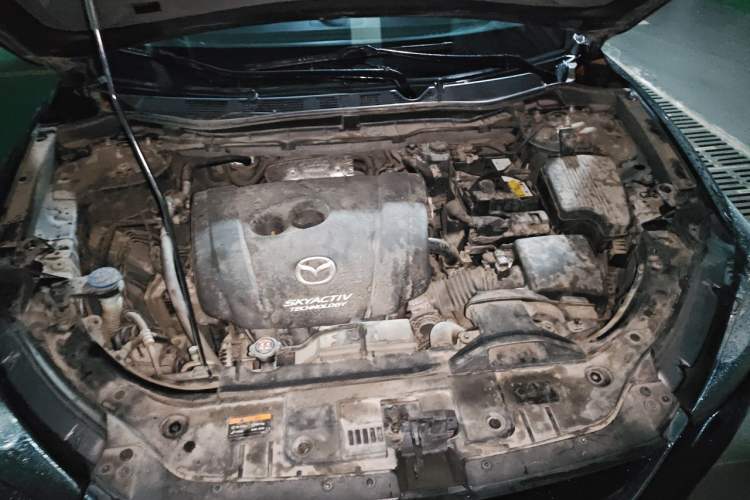 Used Mazda CX-5 2013 2.0L Automatic Two-Wheel Drive Comfort Version Engine Bay