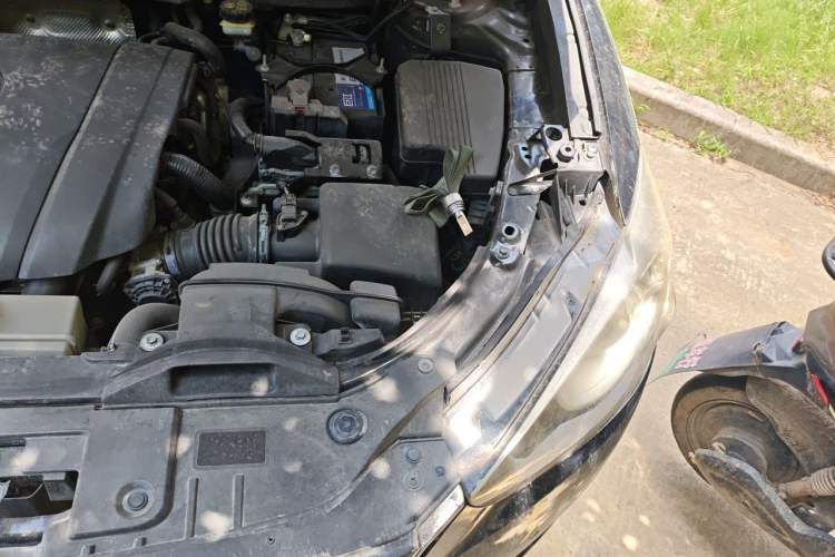Used Mazda CX-5 2013 2.5L Automatic 4x4 Luxury Version Engine Bay Left
