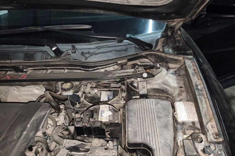 Used Mazda CX-5 2013 2.0L Automatic Two-Wheel Drive Comfort Version Engine Bay Left