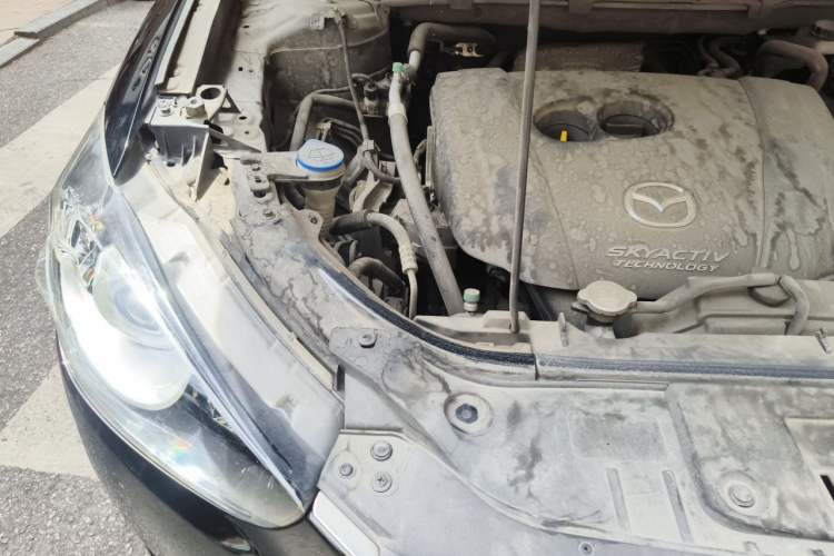 Used Mazda CX-5 2013 2.0L Automatic 4x4 Elite Version Engine Bay Right