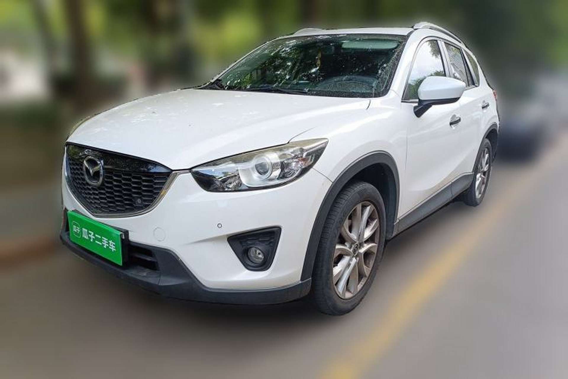 Used Mazda CX-5 2013 2.5L Automatic 4x4 Luxury Version Front Left 45 Deg