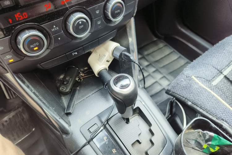 Used Mazda CX-5 2013 2.0L Automatic 4x4 Elite Version Gear Lever