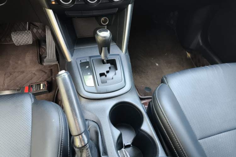 Used Mazda CX-5 2013 2.0L Automatic Two-Wheel Drive Comfort Version Gear Lever