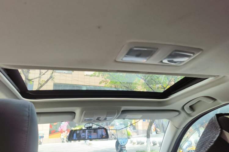 Used Mazda CX-5 2013 2.0L Automatic 4x4 Elite Version Headliner