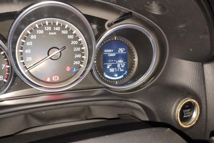 Used Mazda CX-5 2013 2.0L Automatic Two-Wheel Drive Comfort Version Odometer Close Up