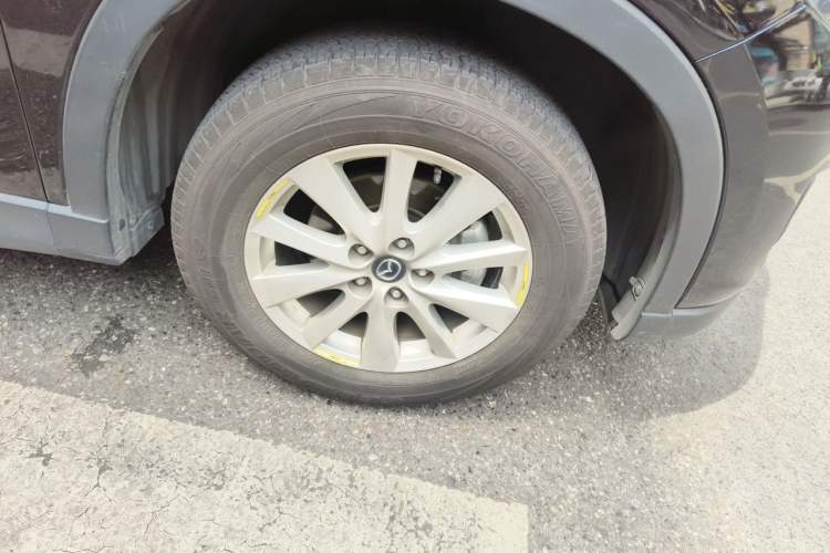 Used Mazda CX-5 2013 2.0L Automatic 4x4 Elite Version Right Front Wheel Hub