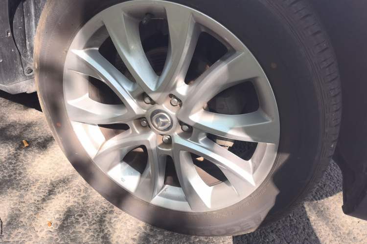 Used Mazda CX-5 2013 2.5L Automatic 4x4 Flagship Edition Right Front Wheel Hub