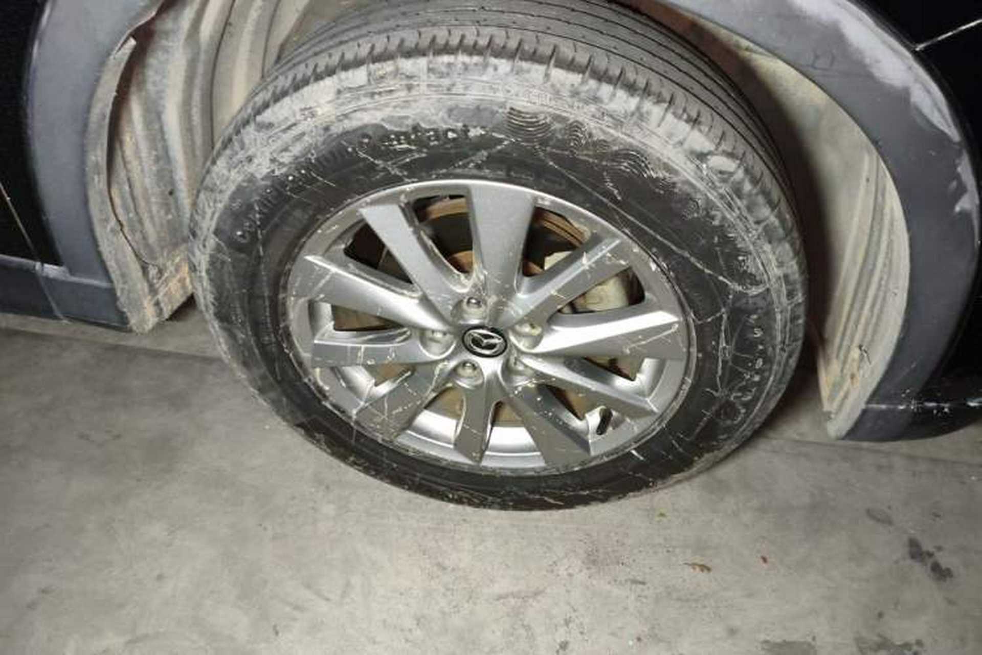 Used Mazda CX-5 2013 2.0L Automatic Two-Wheel Drive Comfort Version Right Front Wheel Hub