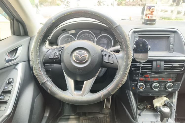 Used Mazda CX-5 2013 2.0L Automatic 4x4 Elite Version Steering Wheel