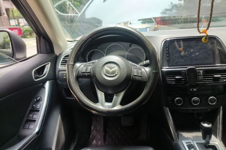 Used Mazda CX-5 2013 2.5L Automatic 4x4 Luxury Version Steering Wheel