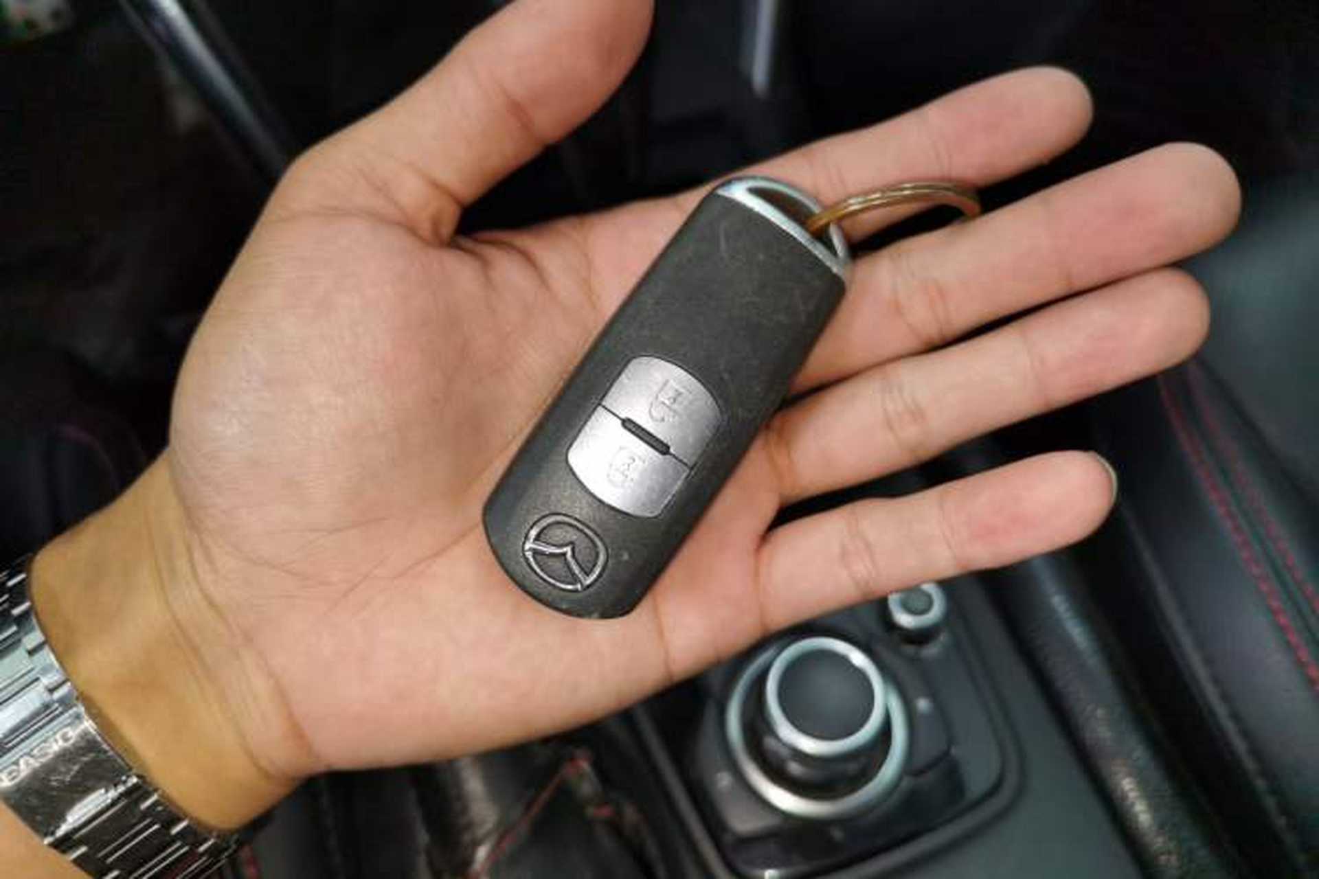 Used Mazda CX-5 2013 2.0L Automatic Two-Wheel Drive Comfort Version Vehicle Key