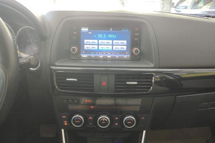 Used Mazda CX-5 2013 2.0L Automatic Two-Wheel Drive Comfort Version Audio And AC Panel