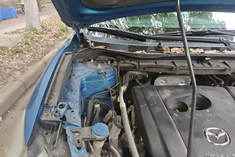 Used Mazda CX-5 2013 2.0L Automatic 4x4 Prestige Edition Engine Bay Right