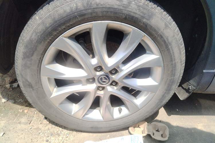 Used Mazda CX-5 2013 2.5L Automatic 4x4 Luxury Version Exterior 5