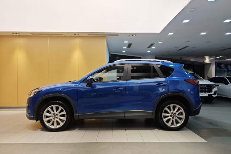 Used Mazda CX-5 2013 2.5L Automatic 4x4 Luxury Version Exterior 7