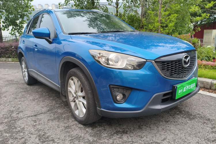 Used Mazda CX-5 2013 2.5L Automatic 4x4 Luxury Version Front Right 45 Deg