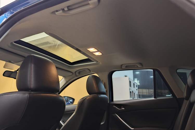 Used Mazda CX-5 2013 2.5L Automatic 4x4 Luxury Version Headliner