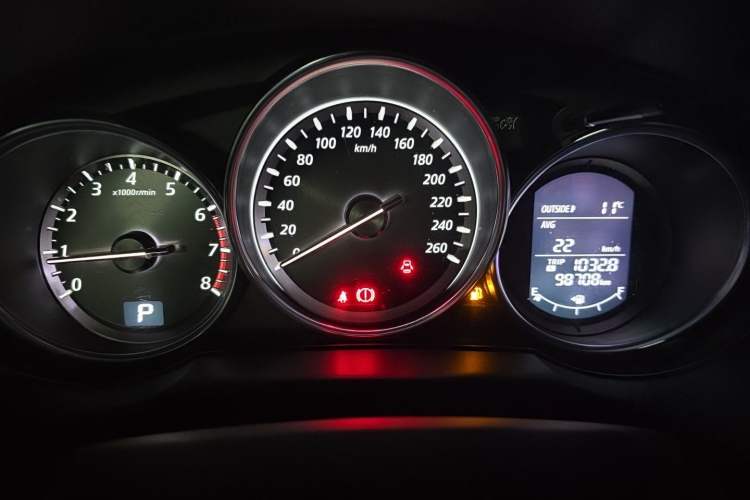 Used Mazda CX-5 2013 2.5L Automatic 4x4 Luxury Version Instrument Cluster
