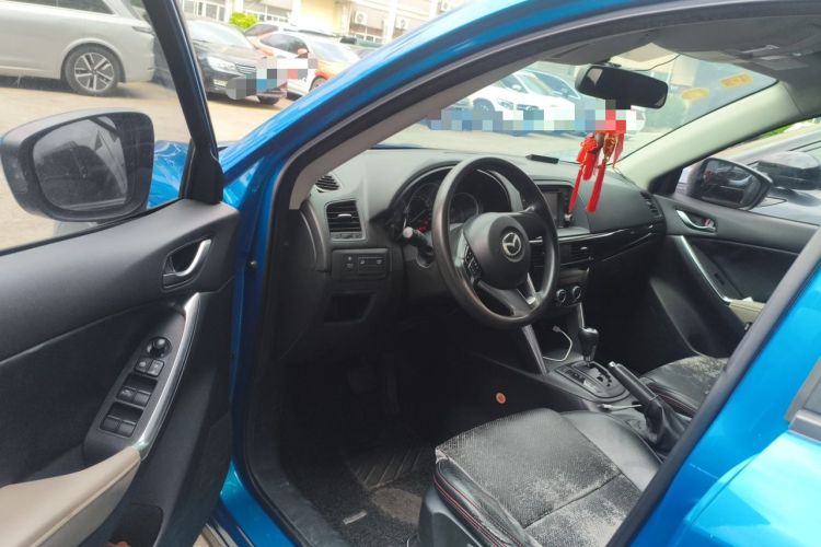 Used Mazda CX-5 2013 2.0L Automatic Two-Wheel Drive Comfort Version Interior 3