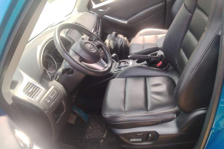 Used Mazda CX-5 2013 2.5L Automatic 4x4 Luxury Version Left Front Seat