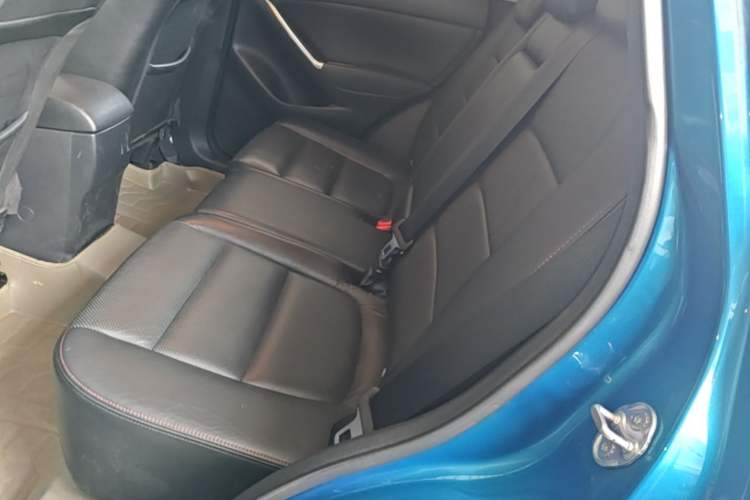 Used Mazda CX-5 2013 2.5L Automatic 4x4 Luxury Version Left Rear Seat