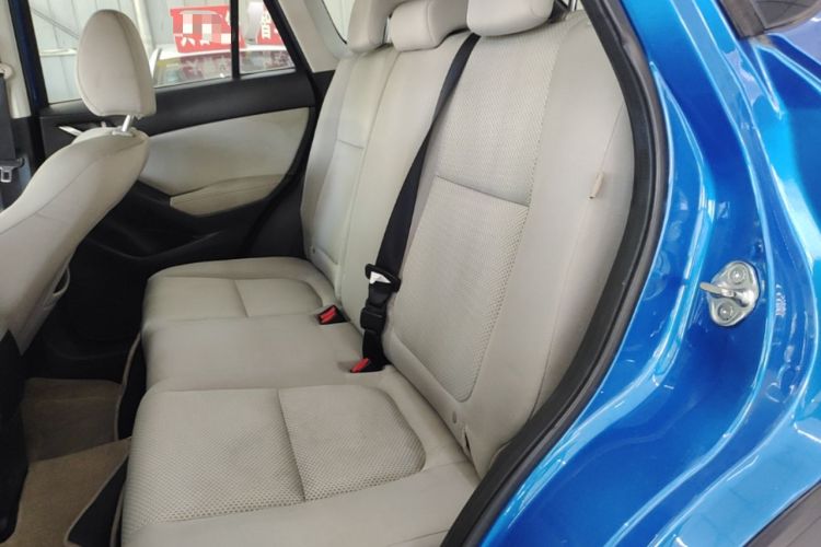 Used Mazda CX-5 2013 2.0L Automatic Two-Wheel Drive Comfort Version Left Rear Seat