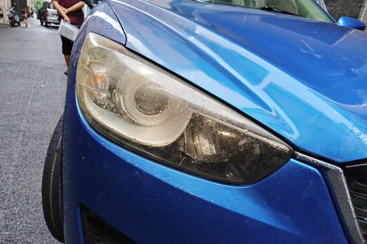 Used Mazda CX-5 2013 2.0L Automatic Two-Wheel Drive Comfort Version Right Front Headlight