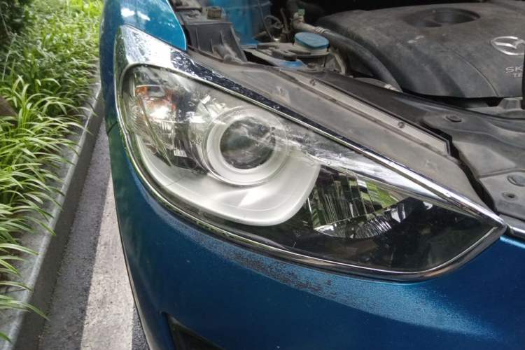 Used Mazda CX-5 2013 2.0L Automatic 4x4 Elite Version Right Front Headlight