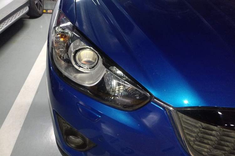 Used Mazda CX-5 2013 2.0L Automatic 4x4 Prestige Edition Right Front Headlight