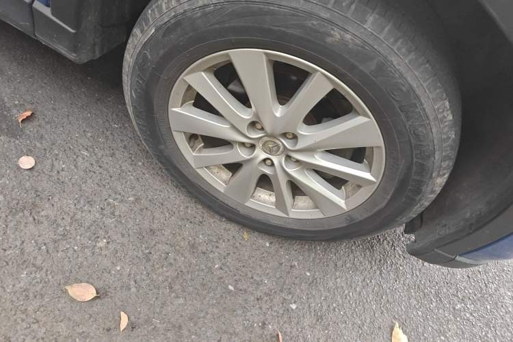 Used Mazda CX-5 2013 2.0L Automatic 4x4 Prestige Edition Right Front Wheel Hub