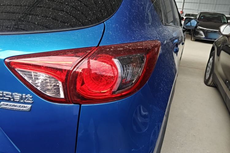 Used Mazda CX-5 2013 2.5L Automatic 4x4 Luxury Version Right Rear Taillight