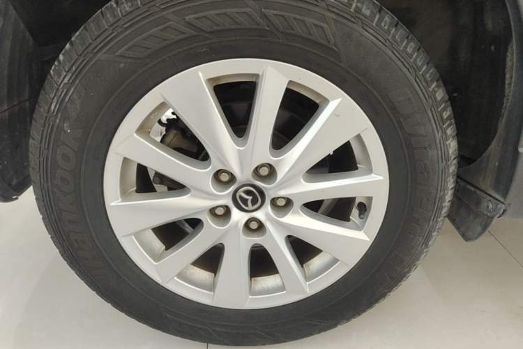 Used Mazda CX-5 2013 2.0L Automatic Two-Wheel Drive Comfort Version Right Rear Wheel Hub