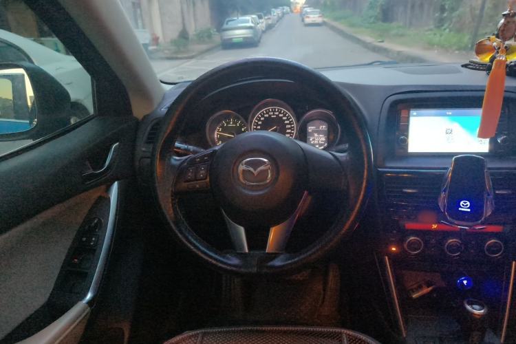 Used Mazda CX-5 2013 2.0L Automatic Two-Wheel Drive Comfort Version Steering Wheel